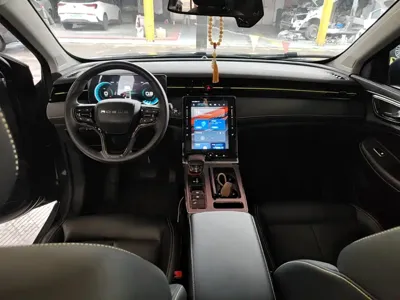 Roewe RX5