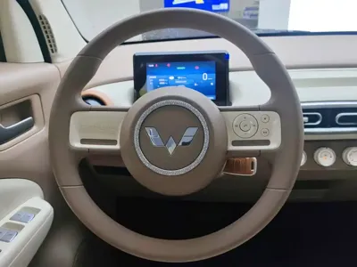 Wuling MINIEV