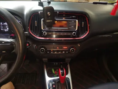 Kia KX3