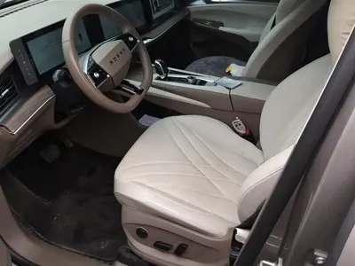 Roewe RX9
