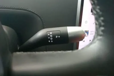 Li Auto L8