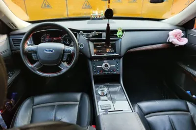 Ford Taurus