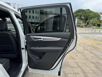 Cadillac XT6