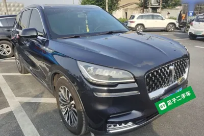Lincoln Aviator
