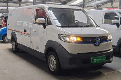 Foton Intelligent Blue Elf E7