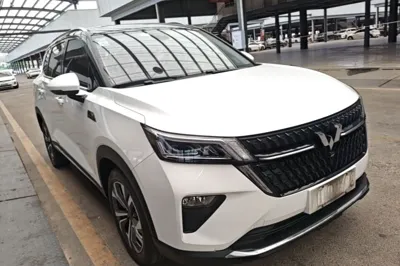 Wuling Asta