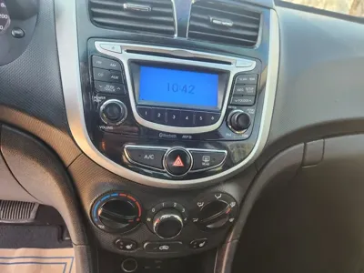 Hyundai Accent