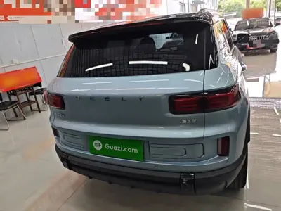 Geely ICON