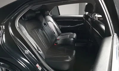 Genesis EQ900
