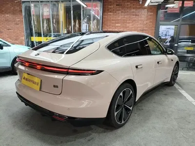 Nio ET5