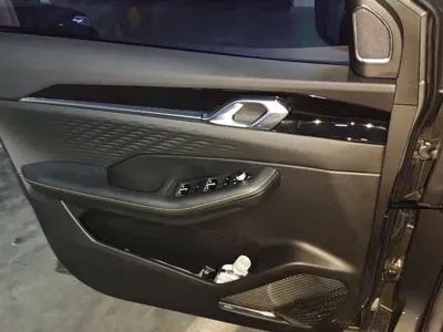 Geely Binyue