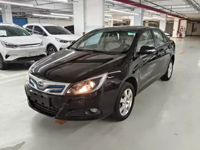 BYD e5