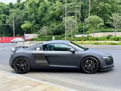 Audi R8
