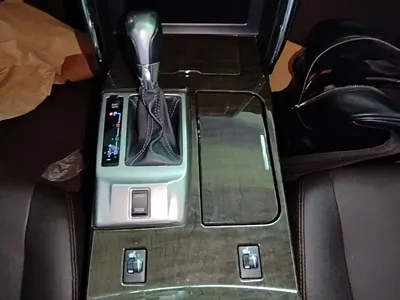 Toyota Reiz