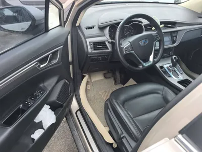 Geely Emgrand GS