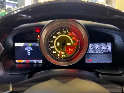 Ferrari F8