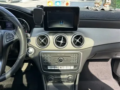 Mercedes-Benz CLA (Import)