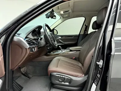 BMW X5 (Import)