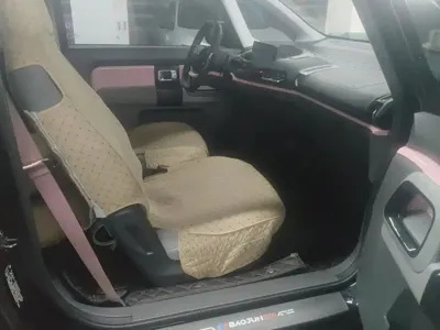 Baojun E300