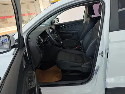 Jetta VS5