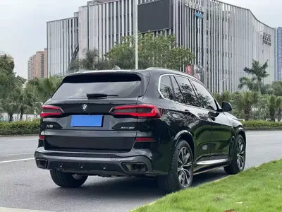 BMW X5 (Import)