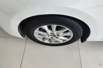 Mazda Mazda 3 Axela