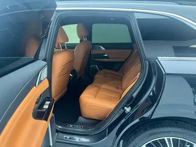 Xpeng G9