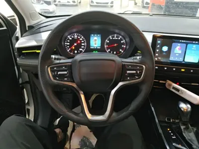 Roewe i5