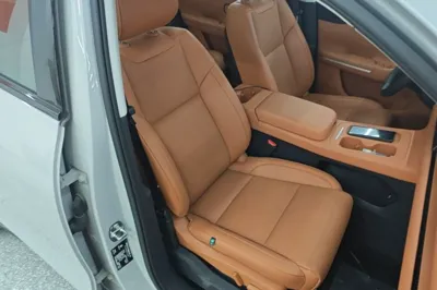 Leapmotor C10