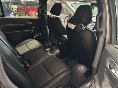 Jeep Grand Commander