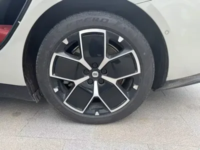 Xiaomi SU7