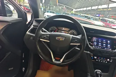 Cadillac XT6