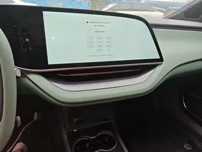 Hongqi Hongqi EH7