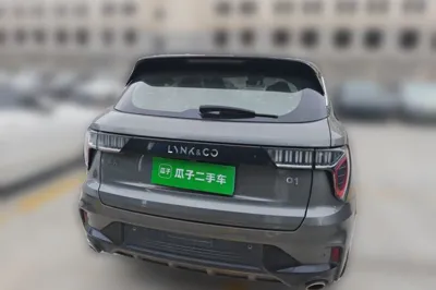 Lynk & Co 01