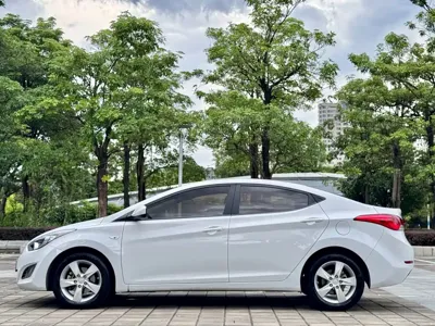 Hyundai Elantra Langdong