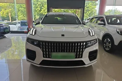 Lynk & Co 09 EM-P