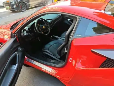 Ferrari F8