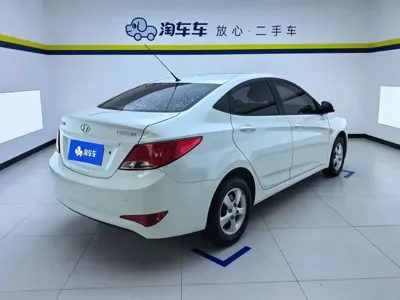 Hyundai Verna