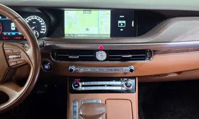 Genesis G90