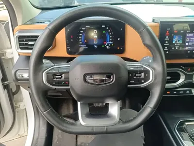 Geely ICON
