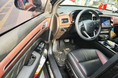 GAC Trumpchi GS8
