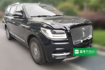 Lincoln Navigator
