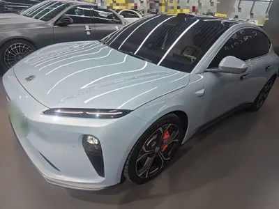 Nio ET5