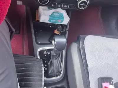 Kia KX1