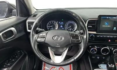 Hyundai Venue