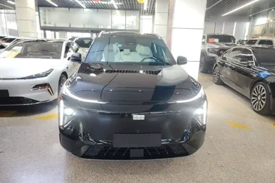Geely Galaxy L7