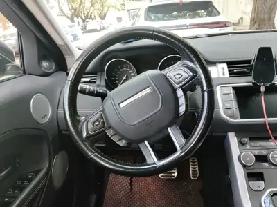 Land Rover Evoque (Import)