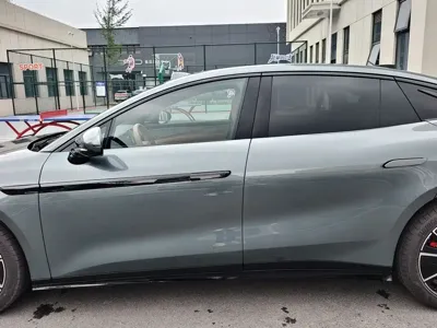 BYD 汉L