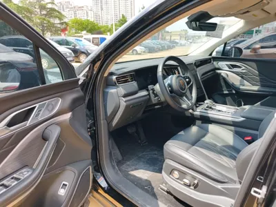 Hongqi HS7 PHEV