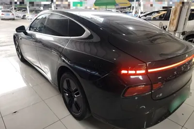 Xpeng P7